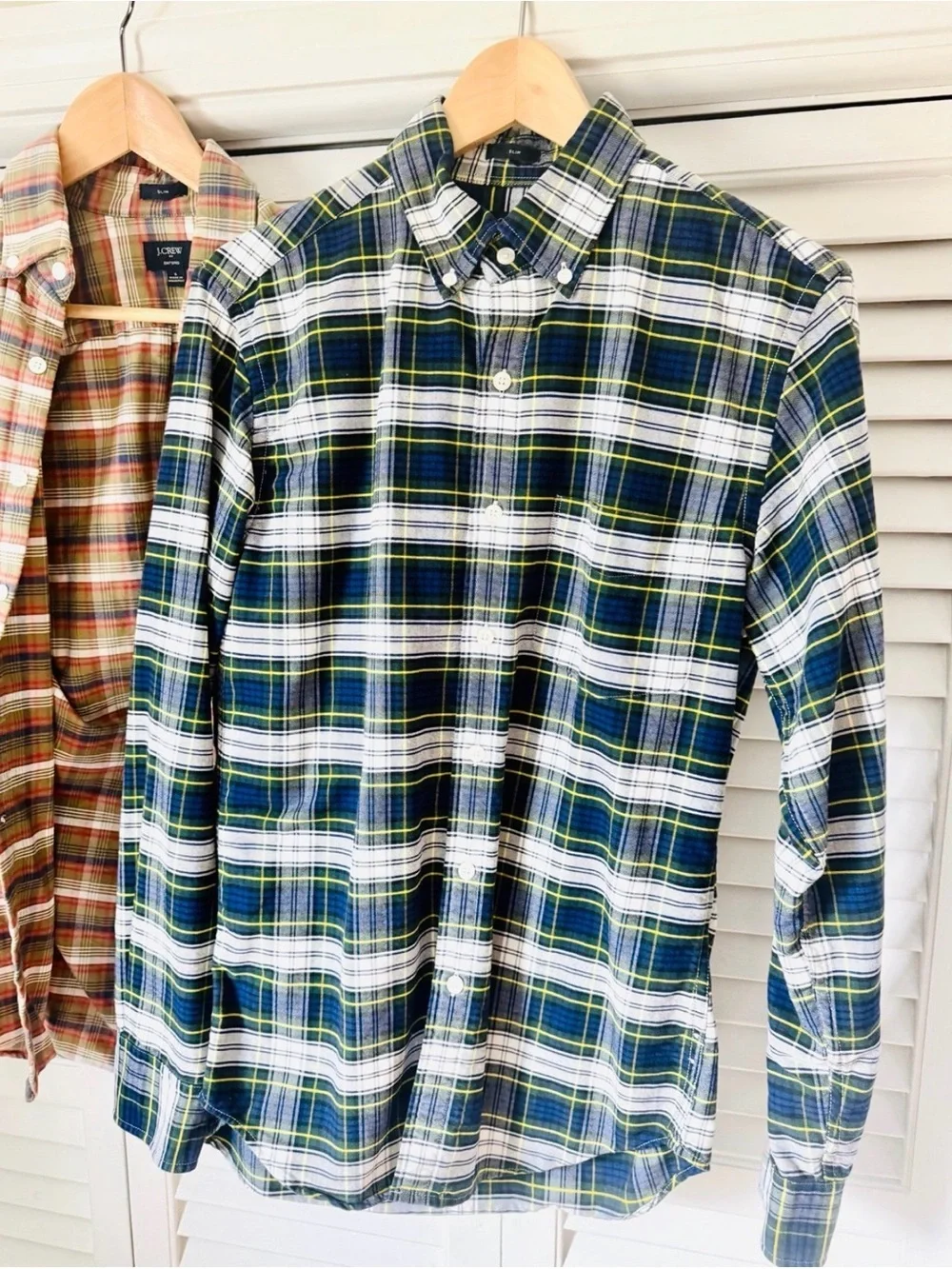J.Crew 16 Assorted Men's Button-Down Shirts Size S
